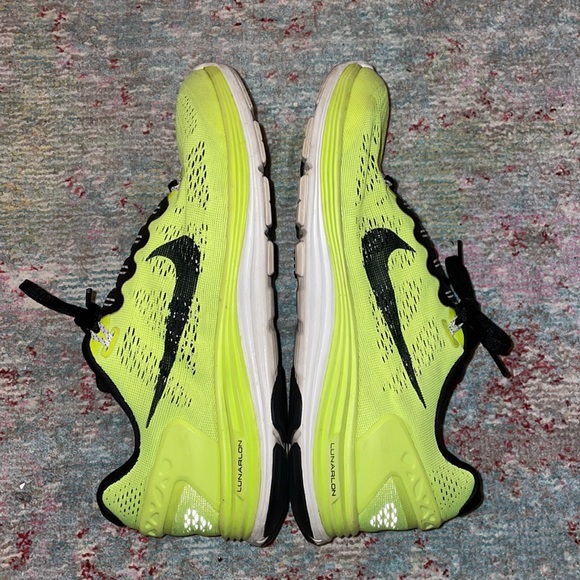 Nike size Youth 7.5 - Volt and Black - Lunarglide 5 - Picture 3 of 6